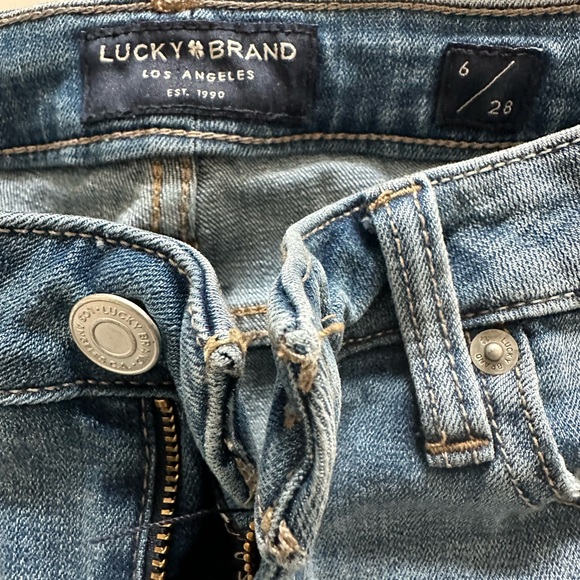 Lucky Brand Jeans size 6/28 - Picture 3 of 6